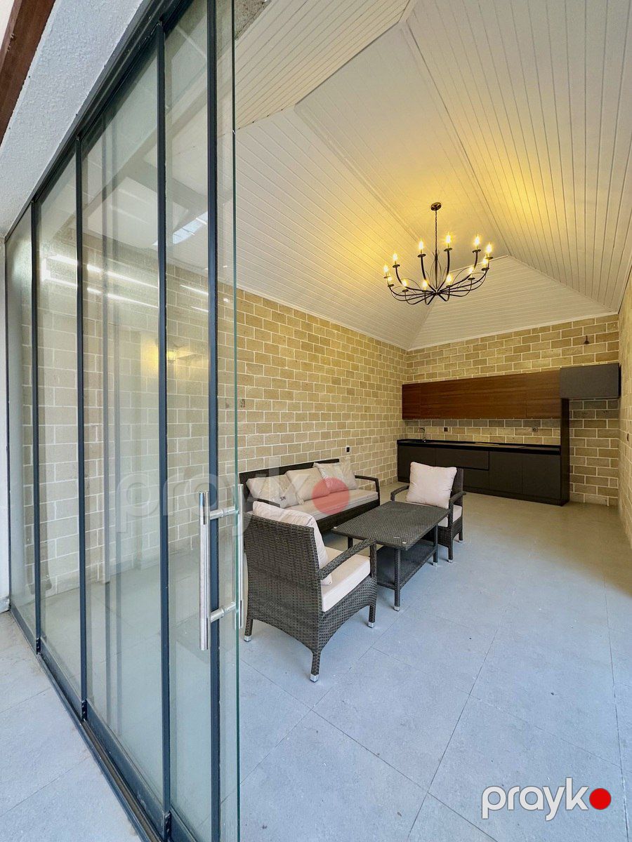 Satılır 6 otaqlı həyət evi/bağ evi 400 m² — Ev, villa, Bakı (5)