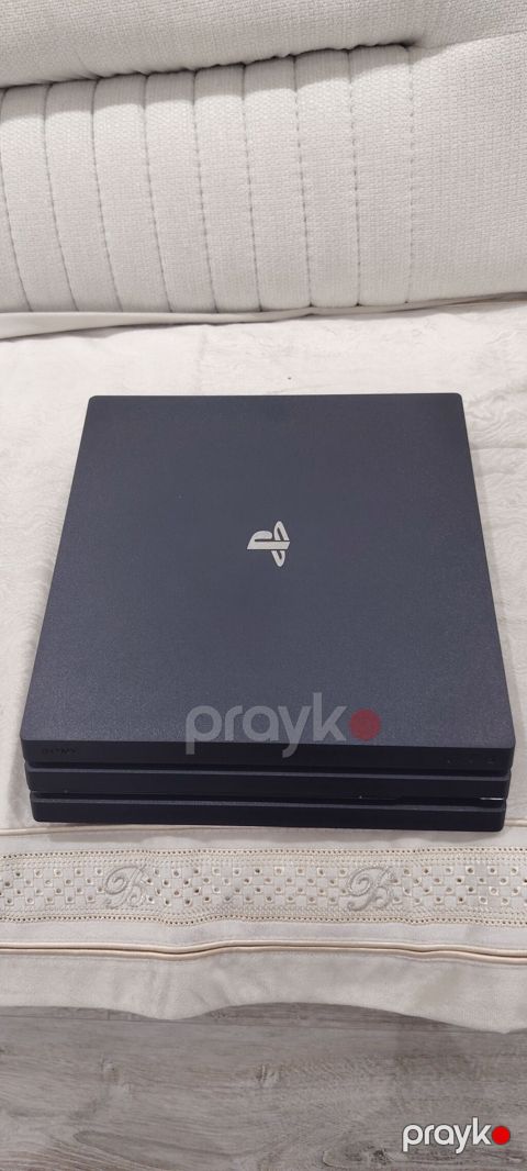 Sony PlayStation 4 Pro (PS4 Pro) oyun konsolu Problemsiz cihaz — Qobu