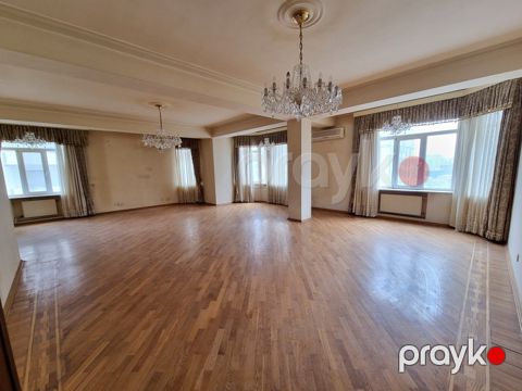 Satılır 4 otaqlı yeni tikili 185 m² — Bakı