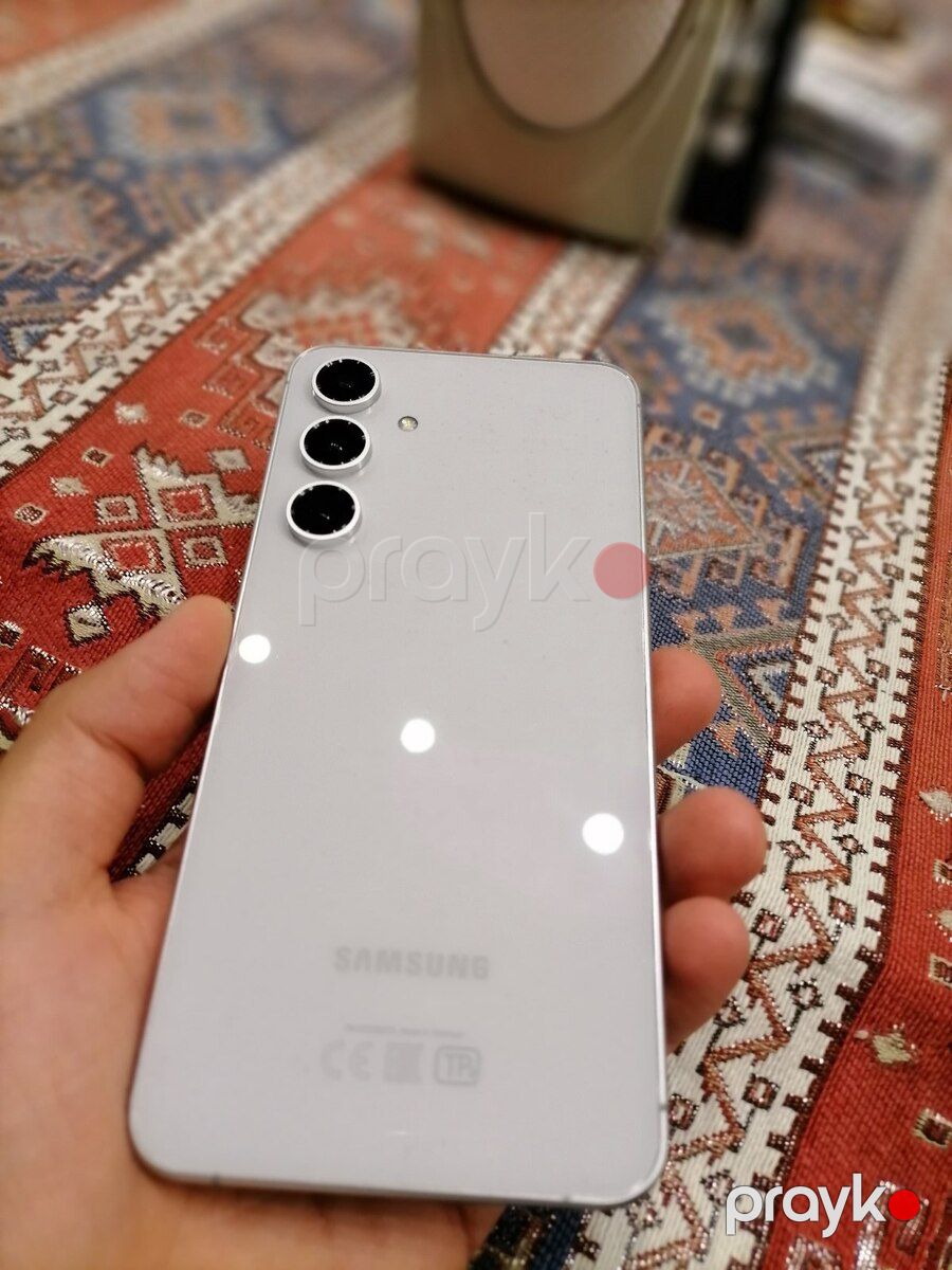 Samsung Galaxy S24 FE Graphite 128GB/8GB — Smartfonlar, Şirvan (12)