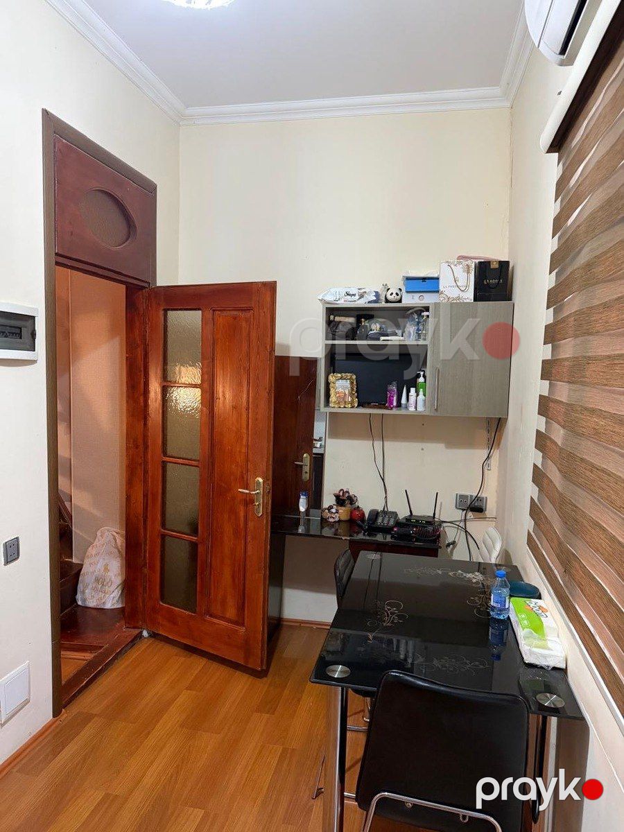 Satılır 2 otaqlı köhnə tikili 42 m² — Mənzil, Bakı (4)