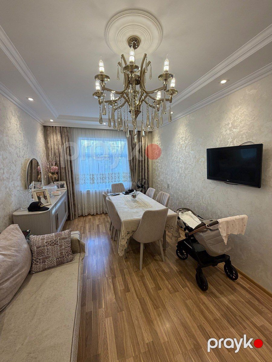 Satılır 4 otaqlı köhnə tikili 95 m² — Mənzil, Bakı (2)