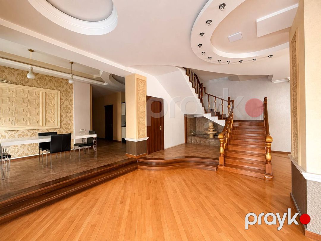 Satılır 6 otaqlı həyət evi/bağ evi 450 m² — Ev, villa, Bakı (9)