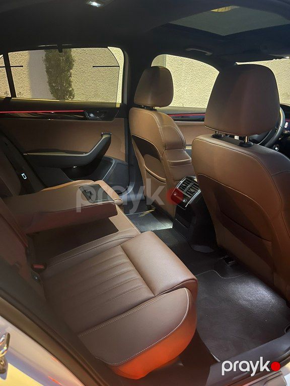 Skoda Superb, 2.0 L, 2023 il, 46 000 km — Avtomobillər, Bakı (9)
