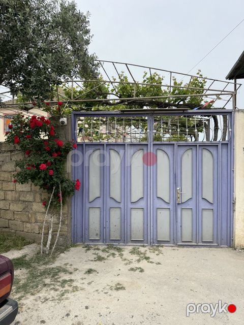 Satılır obyekt 95.8 m² — Bakı