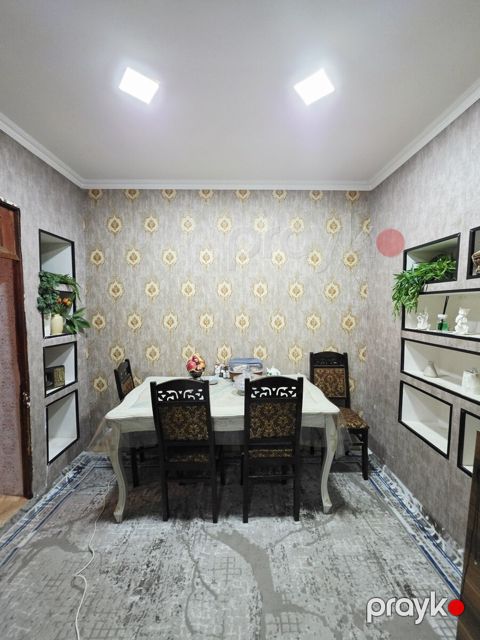 Həyət evi, Səbail r — Bakı