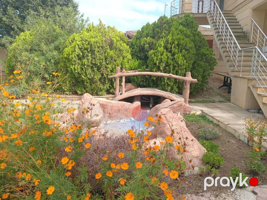 Satılır 8 otaqlı həyət evi/bağ evi 300 m² — Ev, villa, Bakı (8)