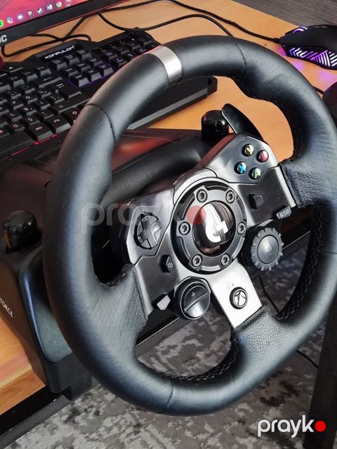 Logitech G923 oyun sükanı — Bakı
