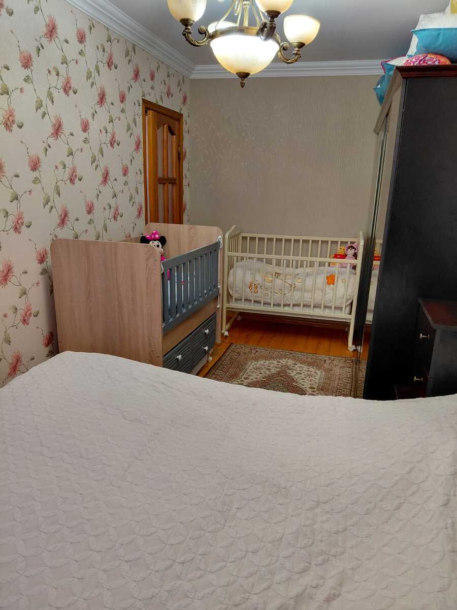 Satılır 4 otaqlı köhnə tikili 100 m² — Mənzil, Bakı (4)