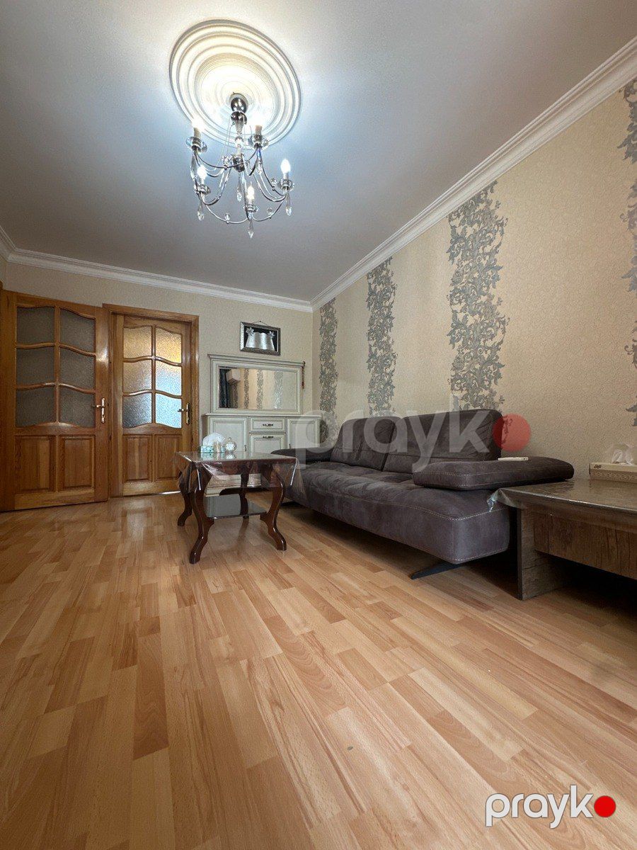 Satılır 2 otaqlı köhnə tikili 55 m² — Mənzil, Bakı (3)