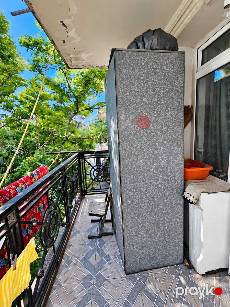 Satılır 3 otaqlı köhnə tikili 71 m² — Mənzil, Bakı (2)
