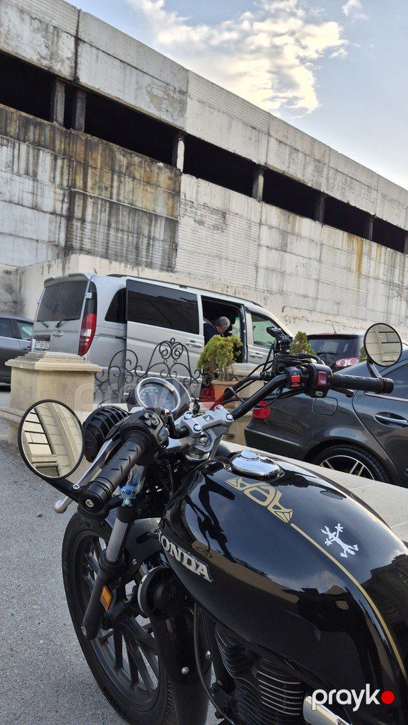 Honda H’ness CB350 DLX, 350 sm3, 2023 il, 25 300 km — Motosikletlər, Bakı (2)
