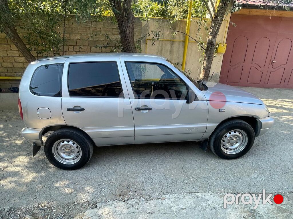 Chevrolet Niva: 1.7 l 2008 il 203000 km Ofrouder/SUV — Avtomobillər, Bakı (5)
