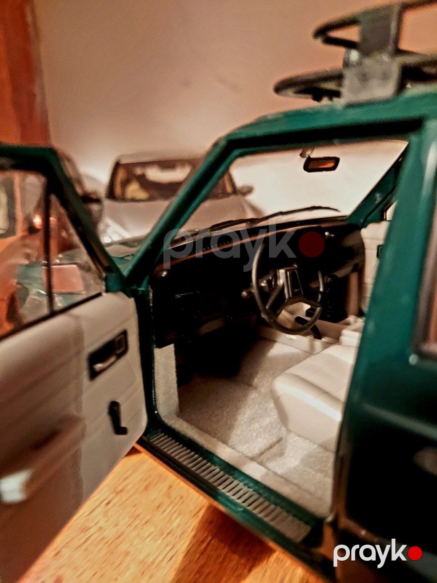 Jeep Grand Cherokee modeli — Kolleksiyalar, Bakı (4)