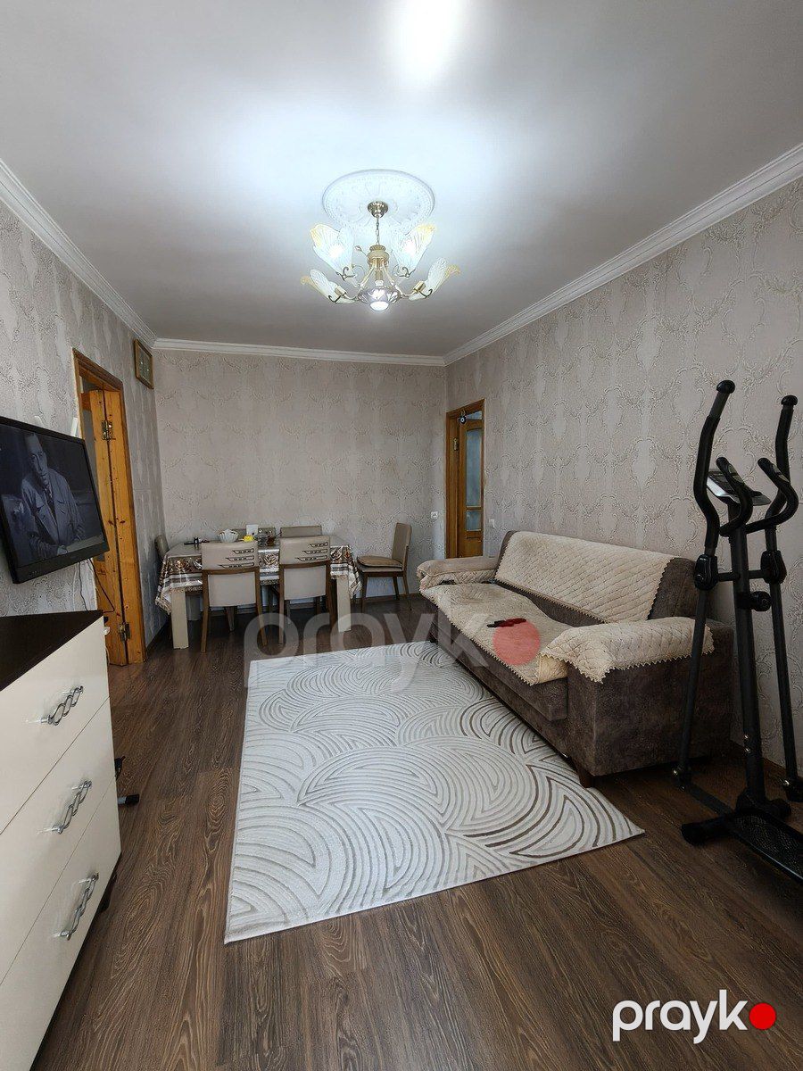 Satılır 2 otaqlı köhnə tikili 55 m² — Mənzil, Bakı (2)