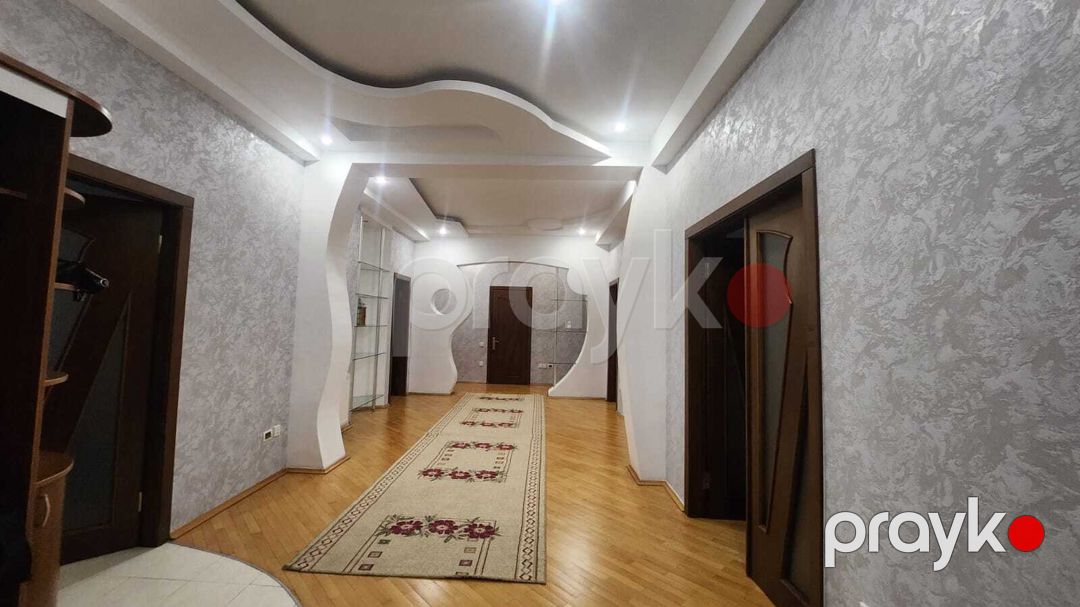 İcarəyə verilir 5 otaqlı yeni tikili 220 m² — Mənzil, Bakı (8)