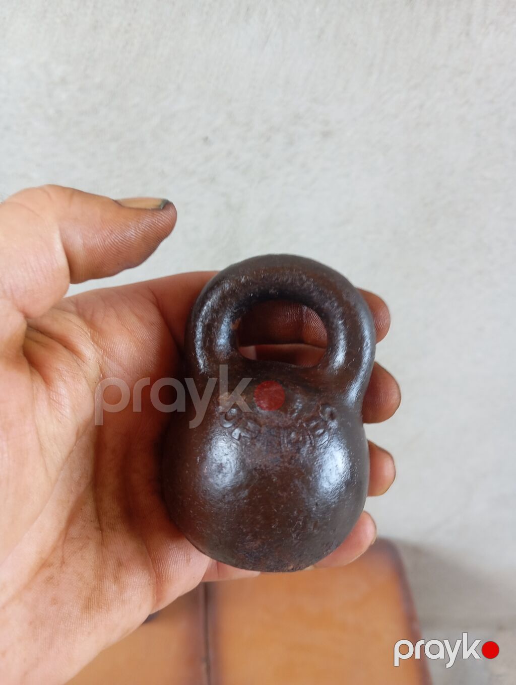Qədimi çəki daşları,800 qram - Material: tam tökmə döymə dəmir — Dumbbellər, barbelər, diskləri, Digah (2)