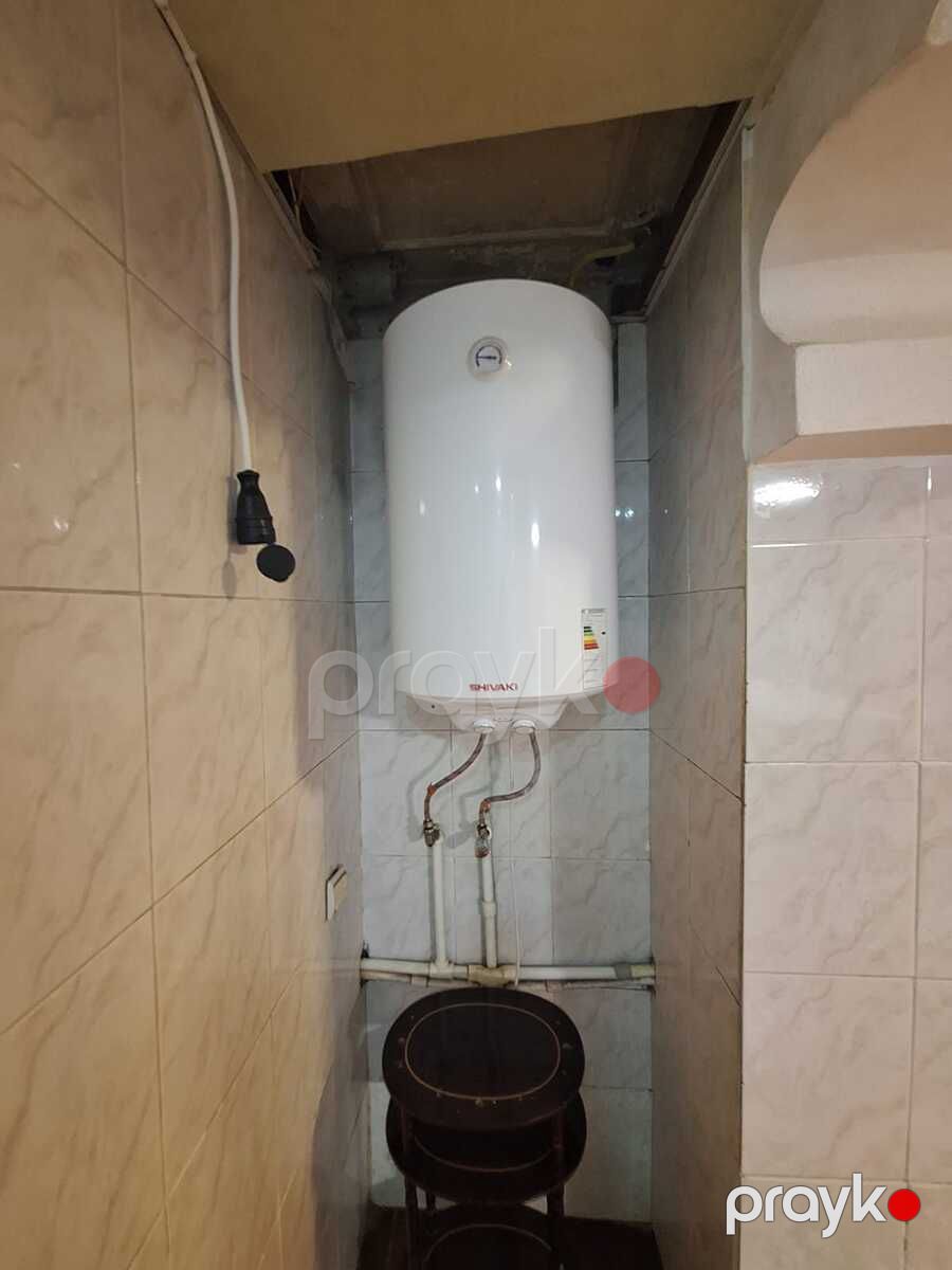 İcarəyə verilir 4 otaqlı köhnə tikili 100 m² — Mənzil, Bakı (11)