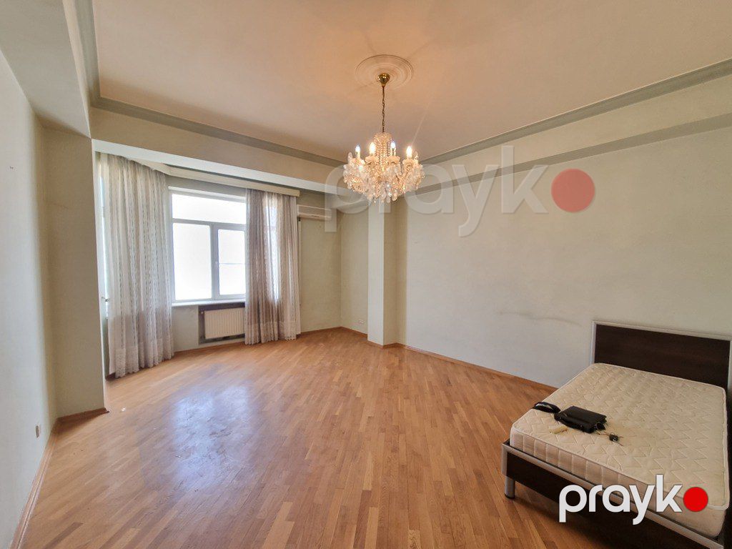 Satılır 4 otaqlı yeni tikili 185 m² — Mənzil, Bakı (10)