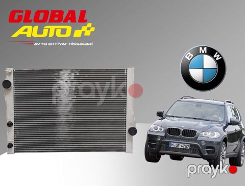 "BMW X5 E70" su radiatoru — Bakı