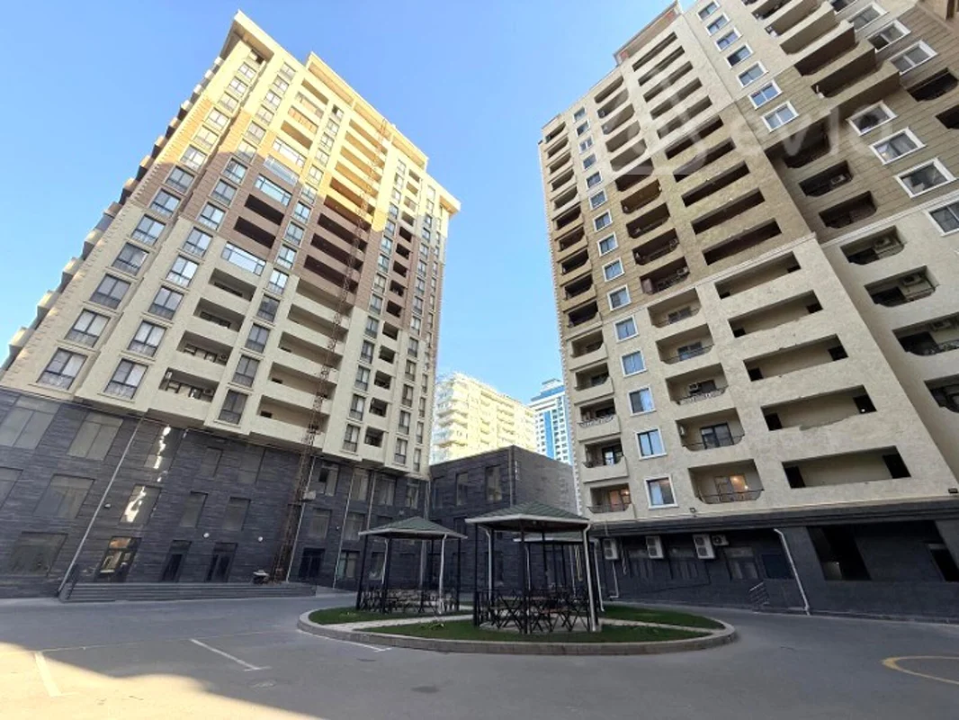 3 otaqlı mənzil, 105 m², Natiq Eliyev Kucesi — Bakı