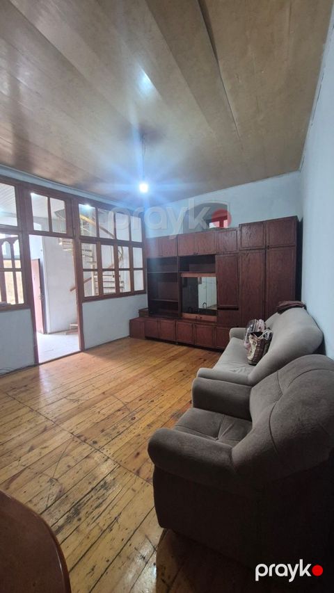 İcarəyə verilir 2 otaqlı köhnə tikili 70 m² — Bakı