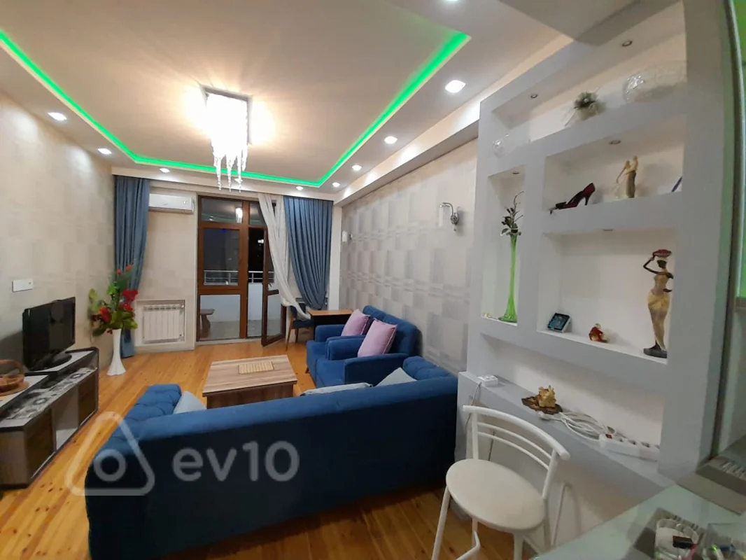 2 otaqlı mənzil, 82 m², Həzi Aslanov metrosu — Bakı