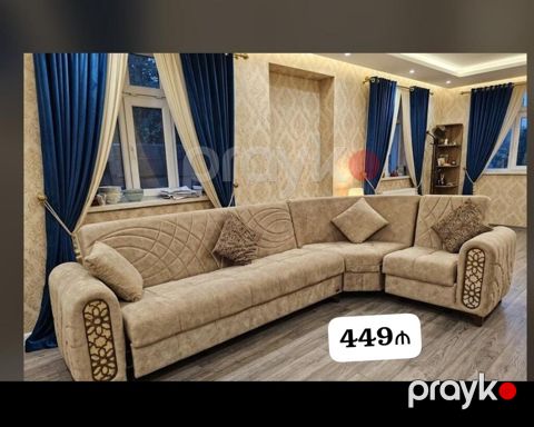 Divan satilir. Acilir baza var. Hec bir problemi yoxdu. *Qiymeti 449 — Bakı