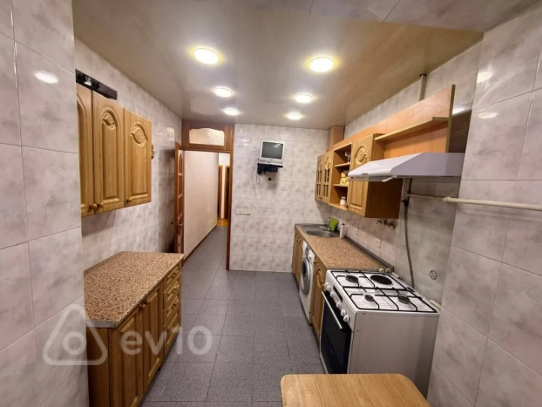 3 otaqlı mənzil, 90 m², Faiq Yusifov küç — kirayə — Mənzil, Bakı (8)