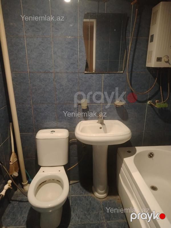 Satılır 3 otaqlı Bina evi menzil (Köhnə tikili), 70 m², 1-ci mikrorayon — Mənzil, Sumqayıt (4)
