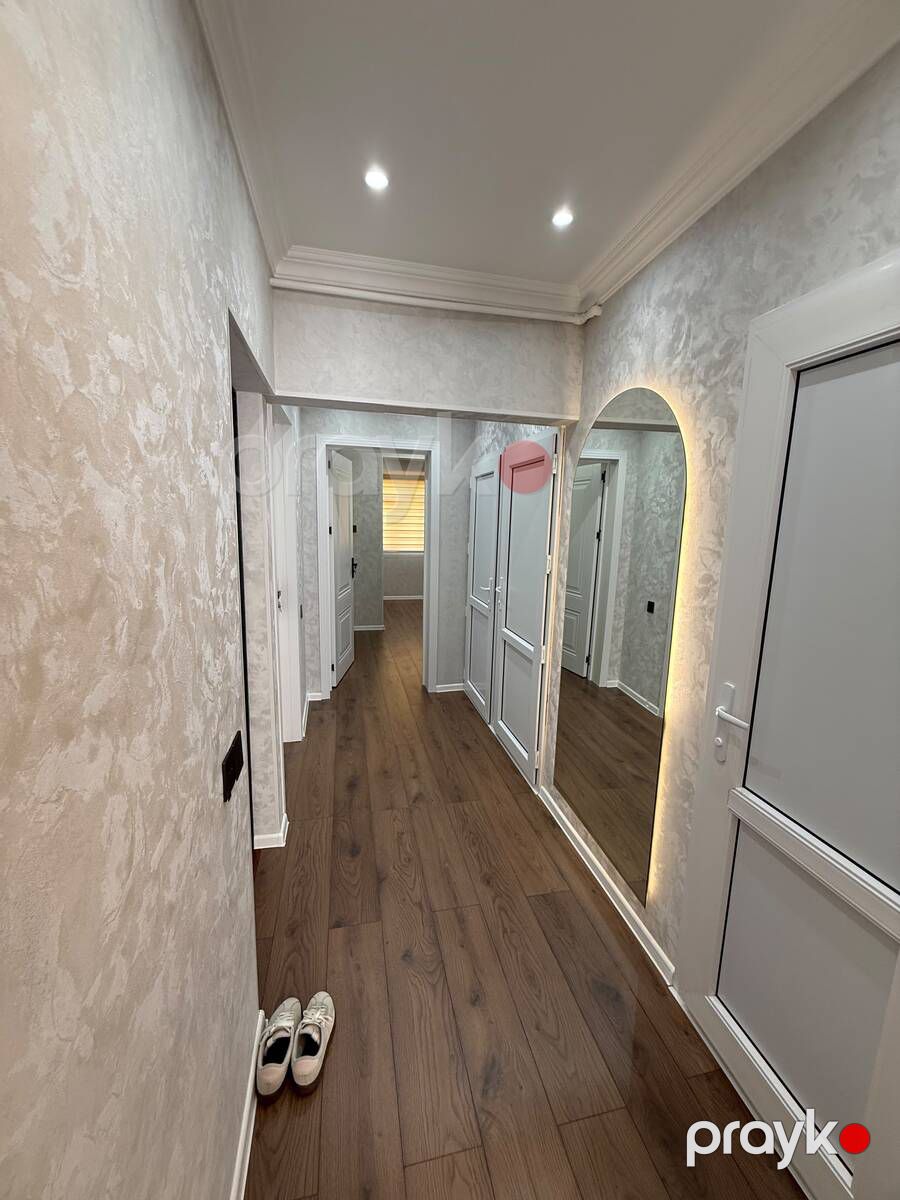 Satılır 2 otaqlı köhnə tikili 60 m² — Mənzil, Bakı (5)