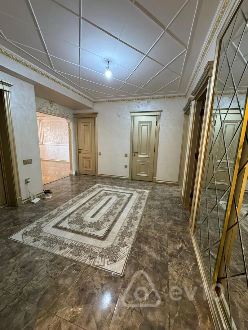 4 otaqlı mənzil, 160 m², Yeni Yasamal Əsəd Əhmədov 24b — kirayə — Mənzil, Bakı (5)