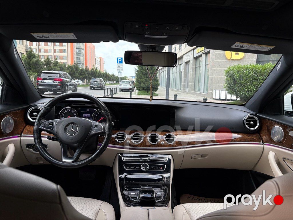 Mercedes E 300, 2.0 L, 2017 il, 123 000 km — Avtomobillər, Bakı (8)