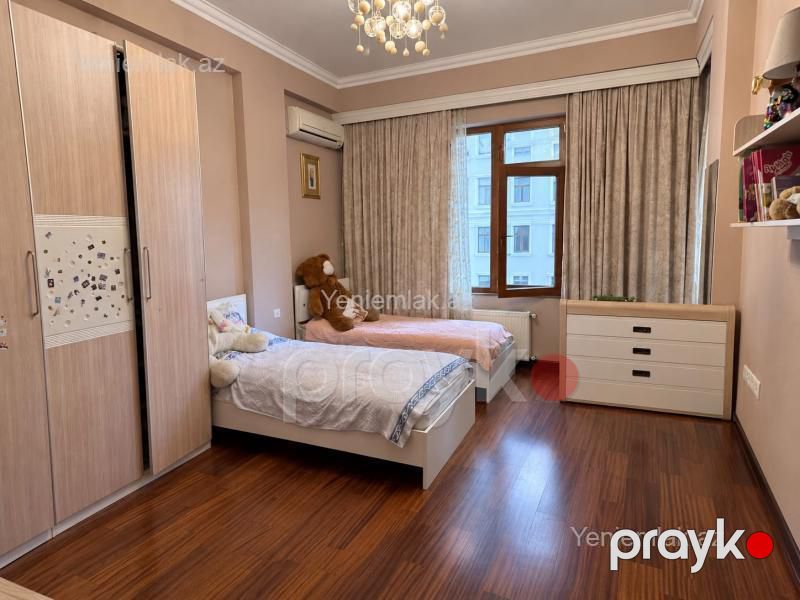 Satılır 3 otaqlı Bina evi menzil (Yeni tikili), 170 m², Nərimanov rayonu — Mənzil, Bakı (8)