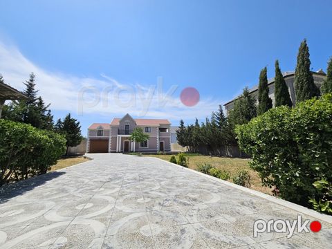 Satılır 7 otaqlı həyət evi/bağ evi 218 m² — Bakı