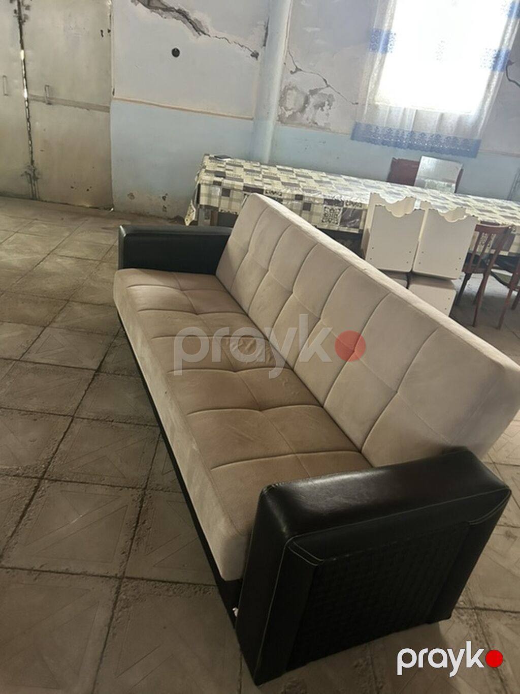 Çevrilən divan – bej oturacaq/süet toxumalı parça və qara eko‑dəri — Divanlər, Sumqayıt (2)