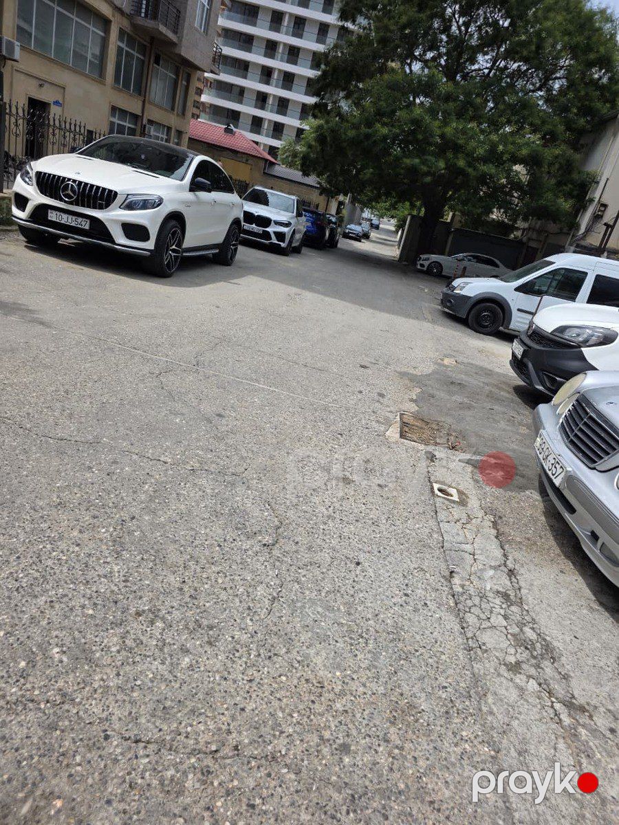 Satılır obyekt 110 m² — Əmlak, Bakı (5)