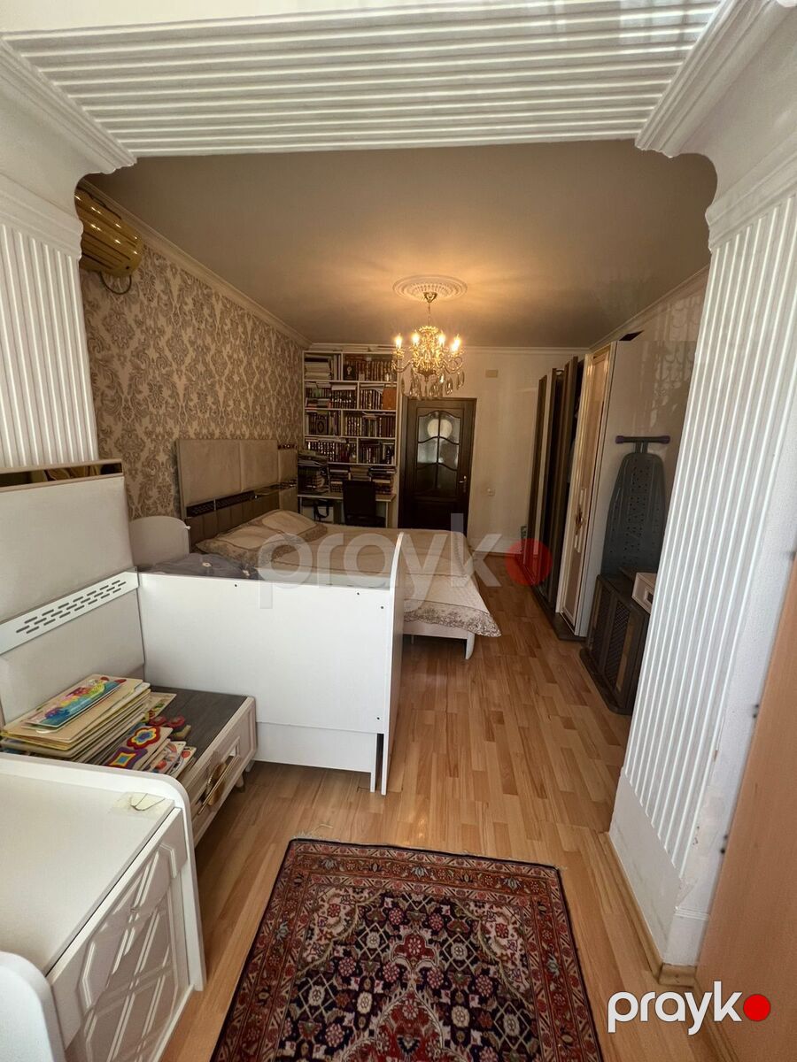 Satılır 4 otaqlı köhnə tikili 125 m² — Mənzil, Bakı (5)
