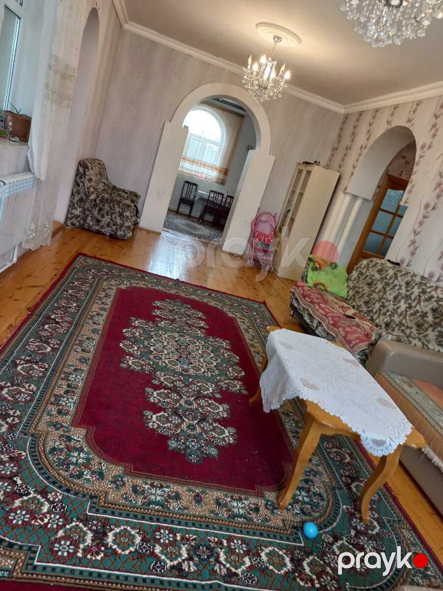 Həyət evi, Saray qəs — Ev, villa, Bakı (4)