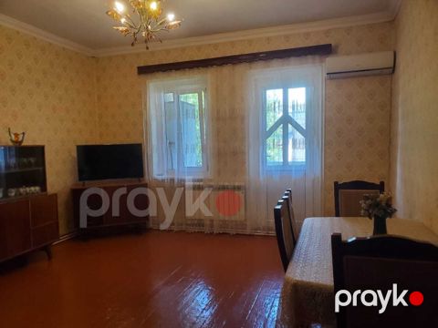 Satılır 3 otaqlı köhnə tikili 75 m² — Bakı