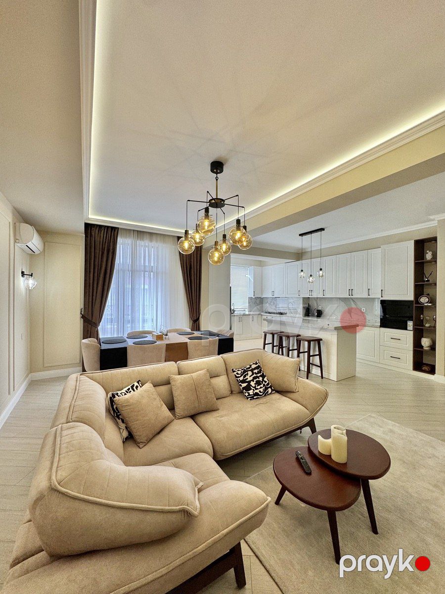 Satılır 4 otaqlı yeni tikili 175 m² — Mənzil, Bakı (2)