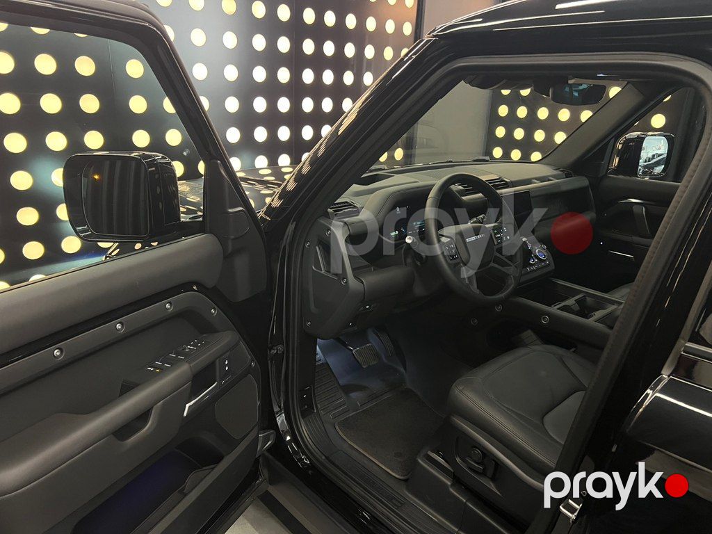 Land Rover Defender, 2.0 L, 19.2 kWh, 2025 il, 4 000 km — Avtomobillər, Bakı (7)