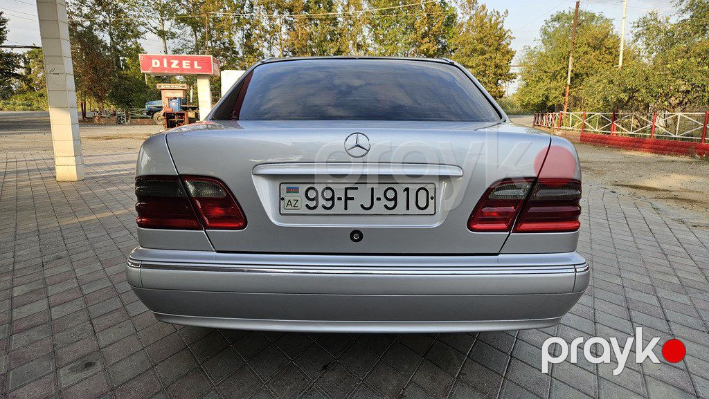 Mercedes E 270, 2.7 L, 2001 il, 351 000 km — Avtomobillər, Bakı (7)