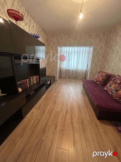 Satılır 3 otaqlı köhnə tikili 70 m² — Bakı