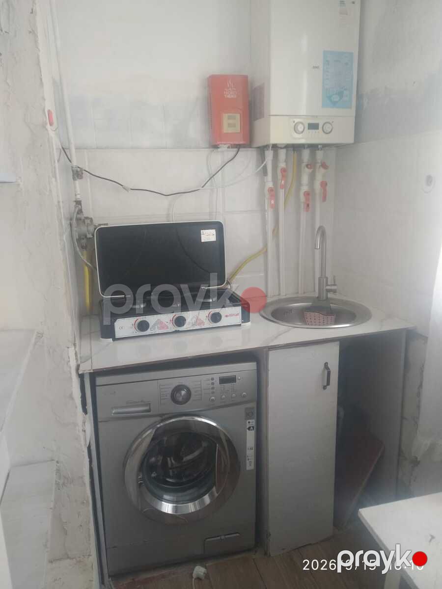 İcarəyə verilir 2 otaqlı köhnə tikili 47 m² — Mənzil, Bakı (6)