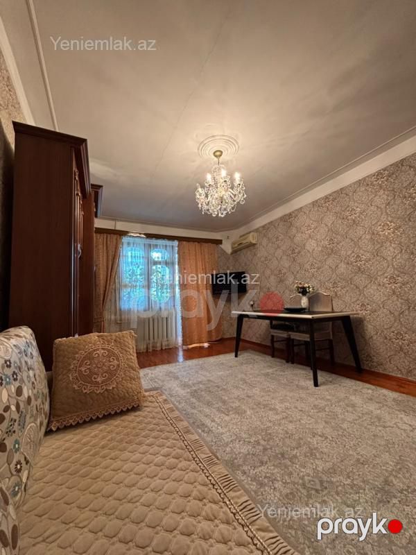 Satılır 2 otaqlı Bina evi menzil (Köhnə tikili), 70 m², Səbail rayonu — Mənzil, Bakı (4)