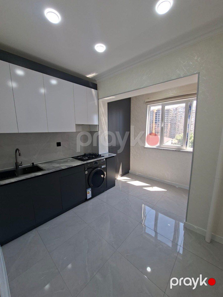 Satılır 2 otaqlı köhnə tikili 70 m² — Mənzil, Bakı (6)