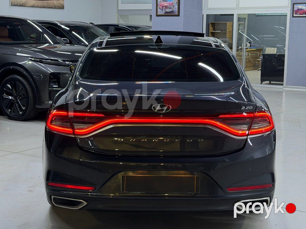 Hyundai Grandeur, 2.2 L, 2017 il, 205 000 km — Avtomobillər, Bakı (6)