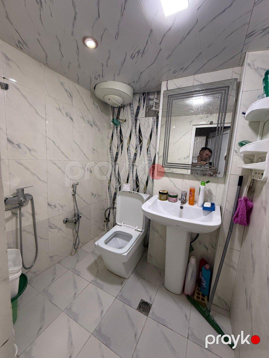 Satılır 2 otaqlı köhnə tikili 50 m² — Mənzil, Bakı (7)