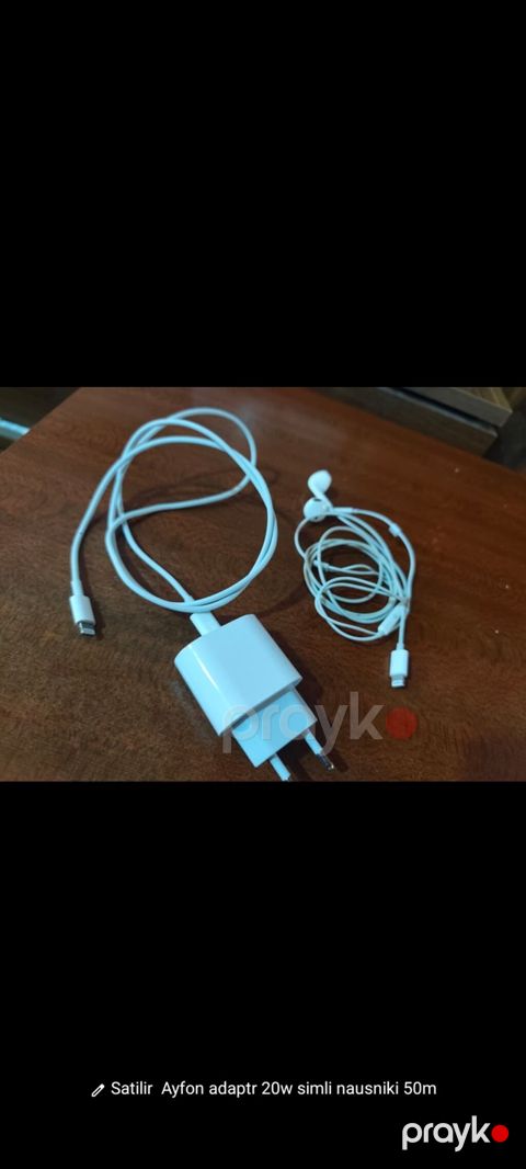 Məhsul: iPhone üçün 20W gücləndirilmiş şarj adapteri + kabel və simli — Göyçay